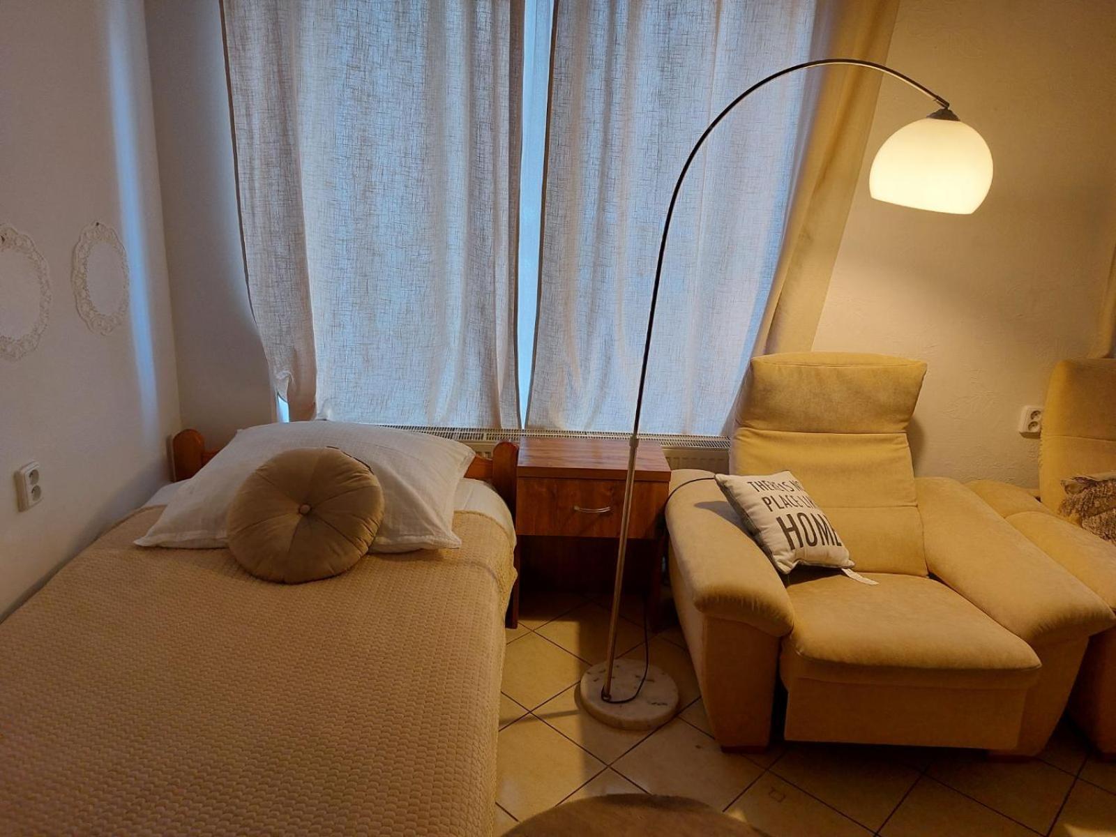 Exkluzivni Apartman V Prizemi V Hradci Kralove Hradec Králové المظهر الخارجي الصورة